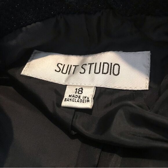 Suit Studio Blazer Women Plus Sz 18 Black Shimmer Long Sleeve Button Pockets NWT - Picture 10 of 11